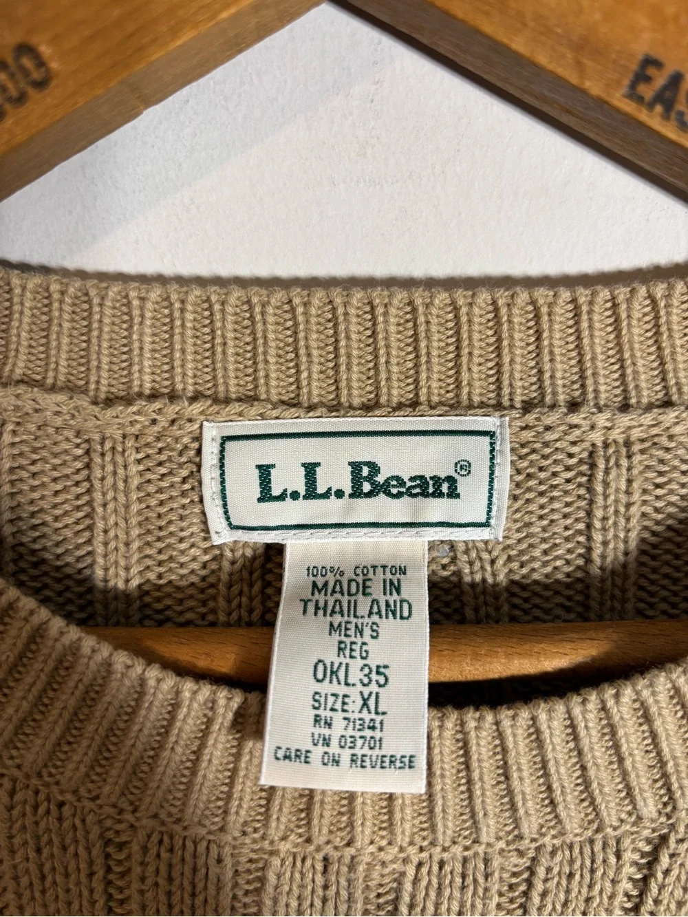 LL Bean Fisherman’s Sweater XL Cotton Cottage Tan
